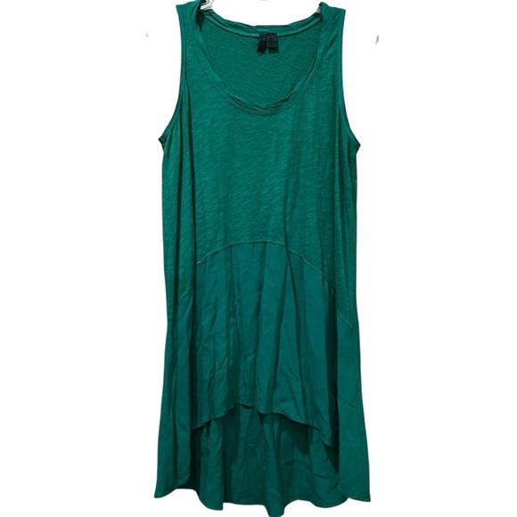 Anthropologie Tops - Left of Center Medium 💯 Cotton Made in USA Anthropologie green Tank O3